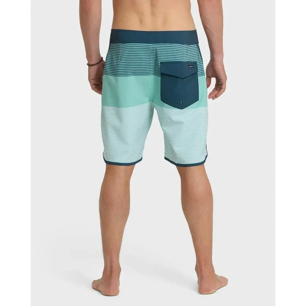 QUIKSILVER Men's Surfsilk Tijuana 19